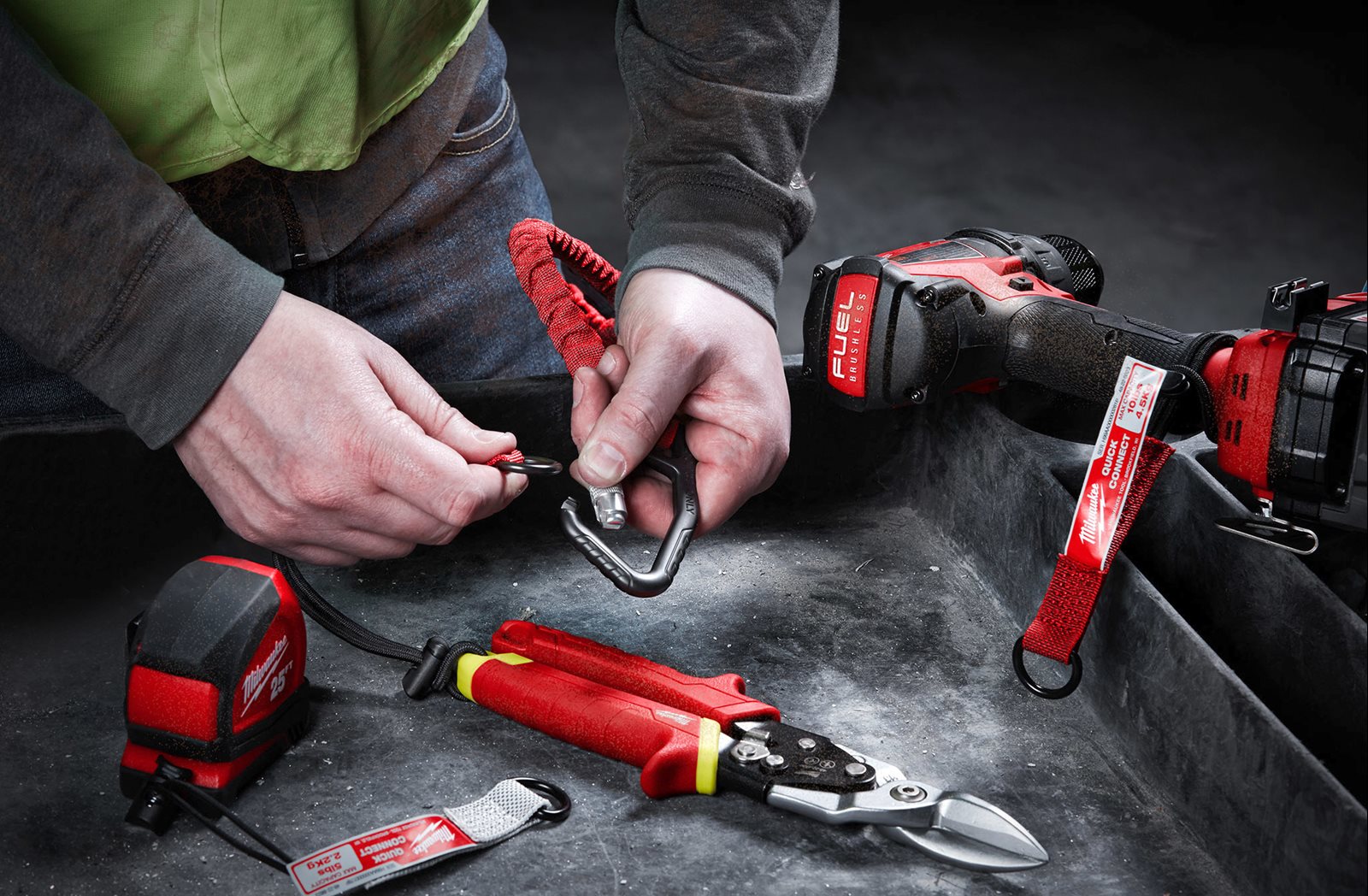 Coardă de siguranță pentru scule 4.5 kg 1pc Milwaukee - in utilizare 5
