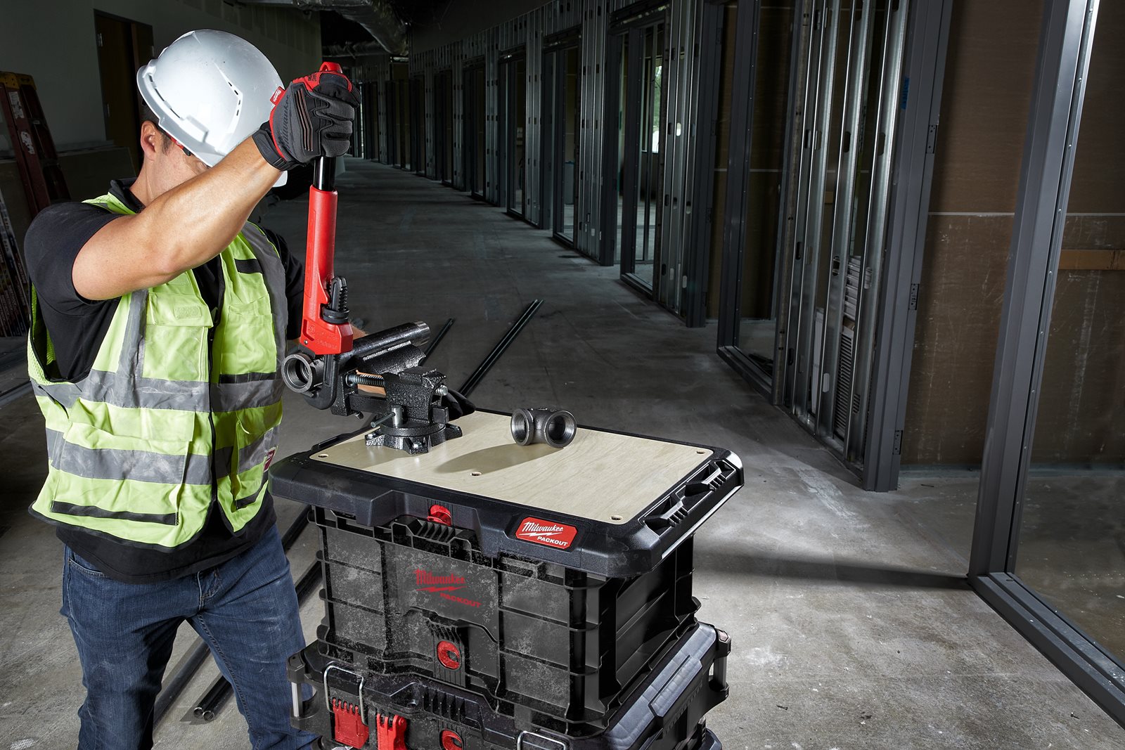Suprafață de lucru personalizabilă PACKOUT Milwaukee - in utilizare 3