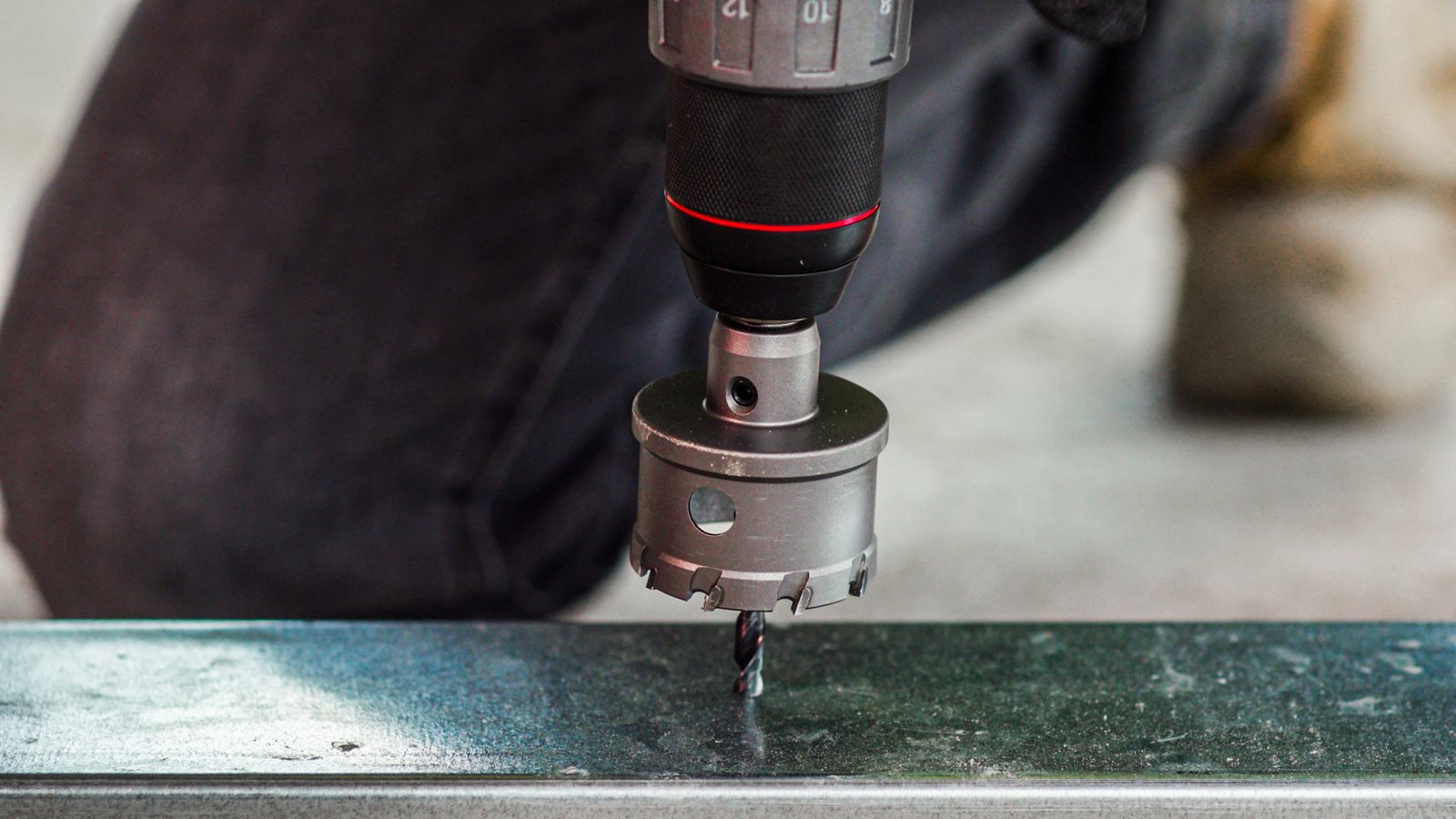 Carote oțel inoxidabil TCT 16mm 1pc Milwaukee - in utilizare 3
