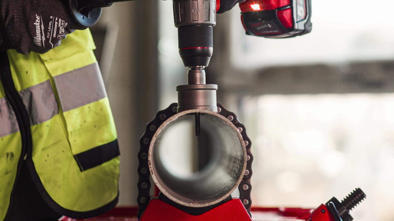 Carote oțel inoxidabil TCT 16mm 1pc Milwaukee - in utilizare 9