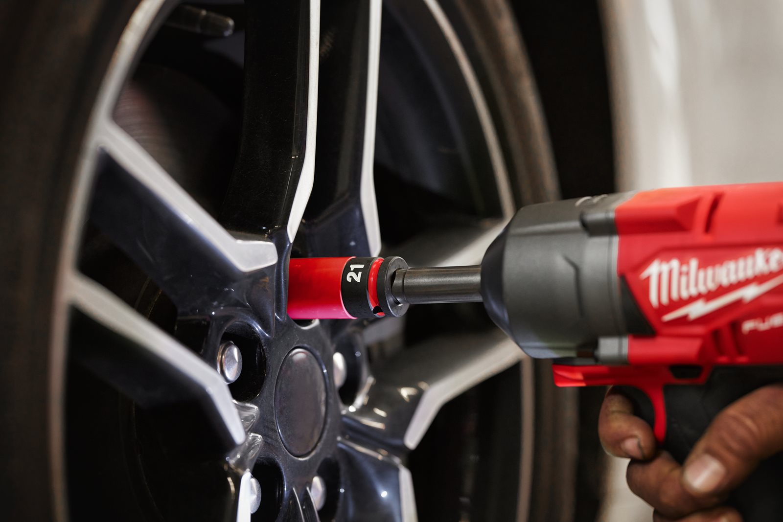 Chei tubulare de impact 1/2" SHOCKWAVE IMPACT DUTY 3 buc Milwaukee - in utilizare 1