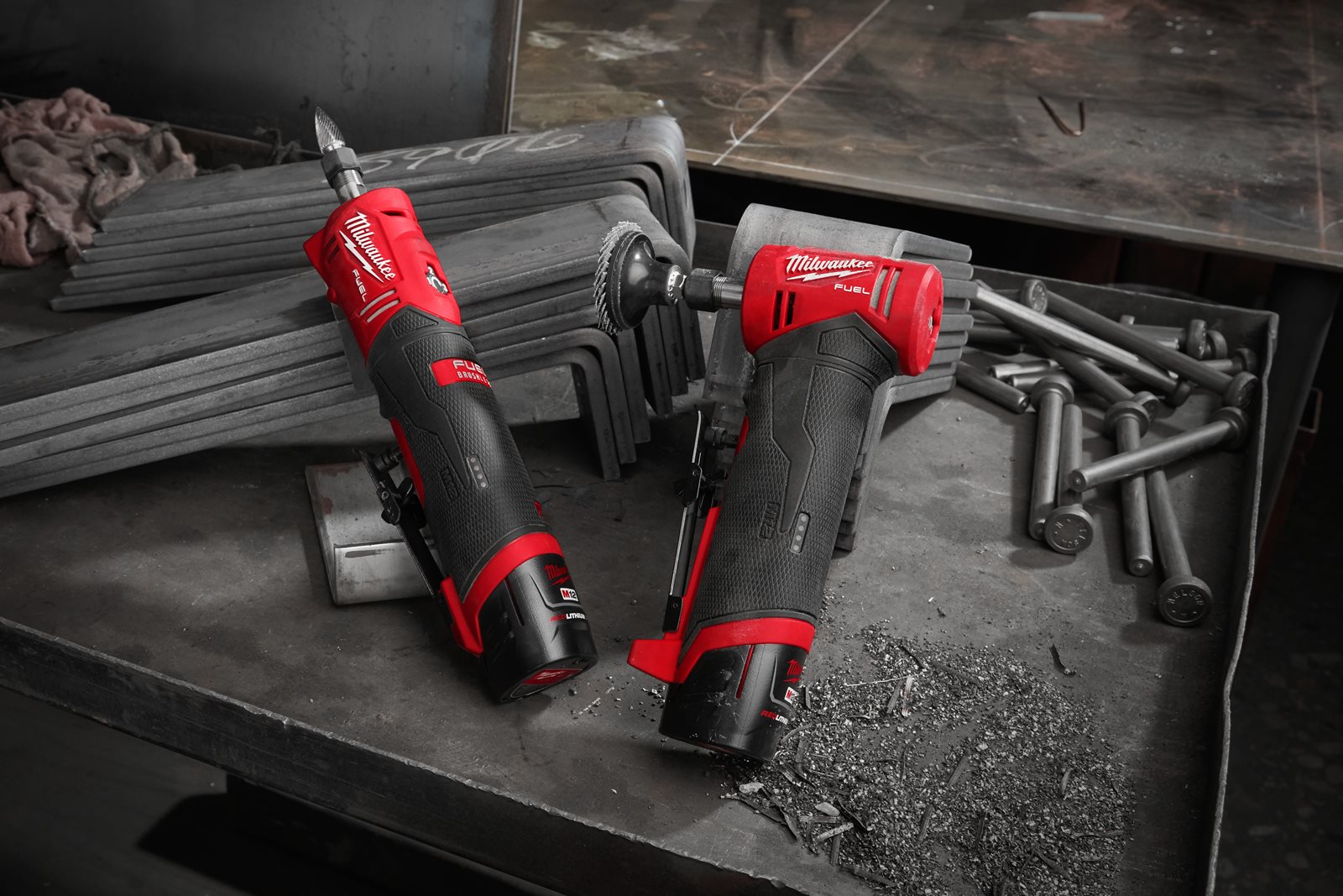 Polizor drept M12 FUEL Milwaukee M12 FDGS-0 - in utilizare 8