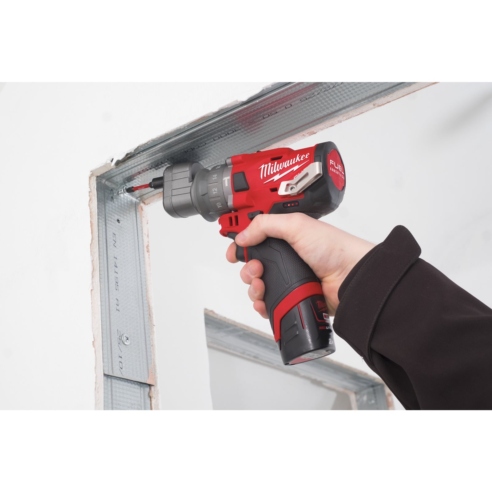 Mașină de găurit M12 FUEL subcompactă cu percuție și mandrină detașabilă Milwaukee M12 FPDX-0 4933464135 - detaliu 1