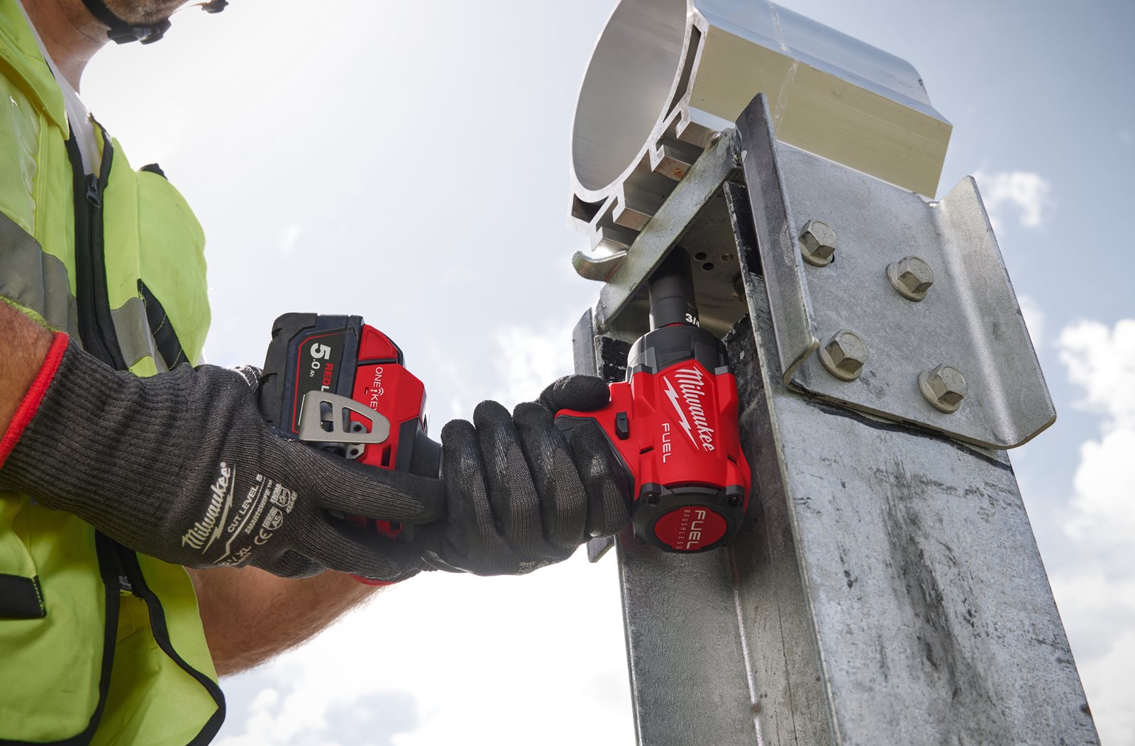 Cheie de impact de precizie M18 FUEL ONE-KEY TORQUE-SENSE 1/2" Milwaukee M18 ONEFIW2FC12-0X - in utilizare 8