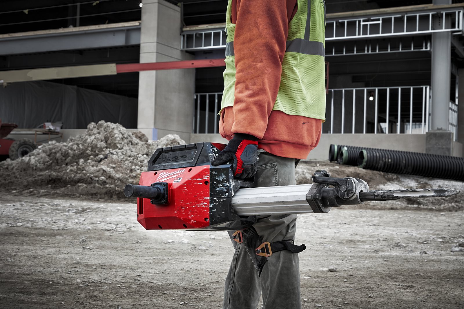 Ciocan demolator 28 mm Hex clasa 25 kg MX FUEL Milwaukee MXF DH2528H-602 - in utilizare 2