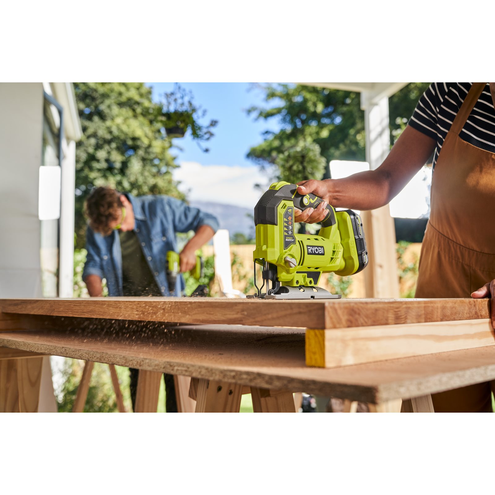 Fierăstrău pendular 18V ONE+ Ryobi R18JS-0 - in utilizare 1
