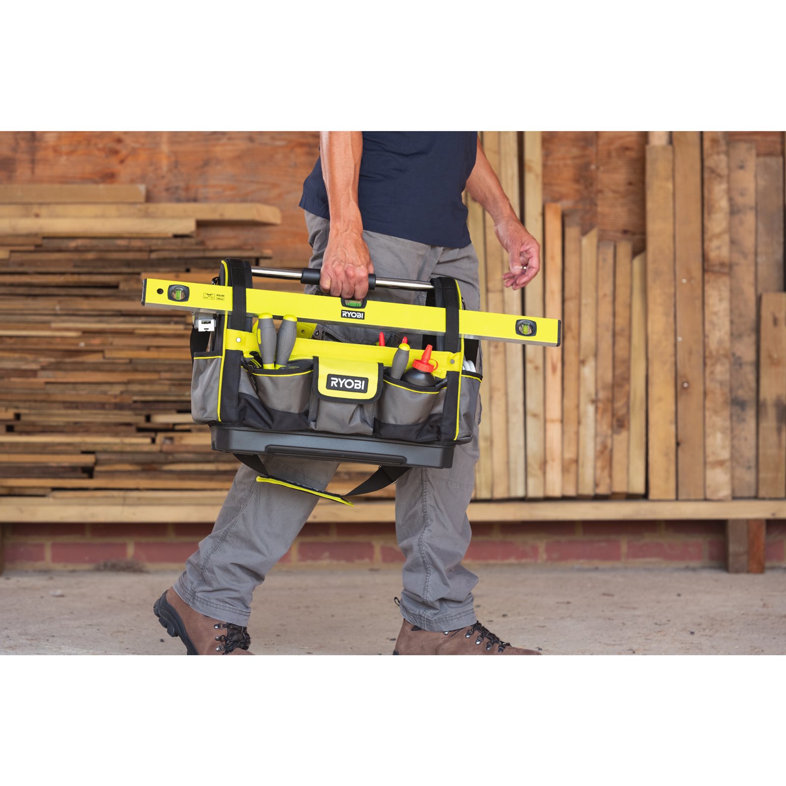 Geanta mare deschisă 38L Ryobi RSSLOT1 - in utilizare 6