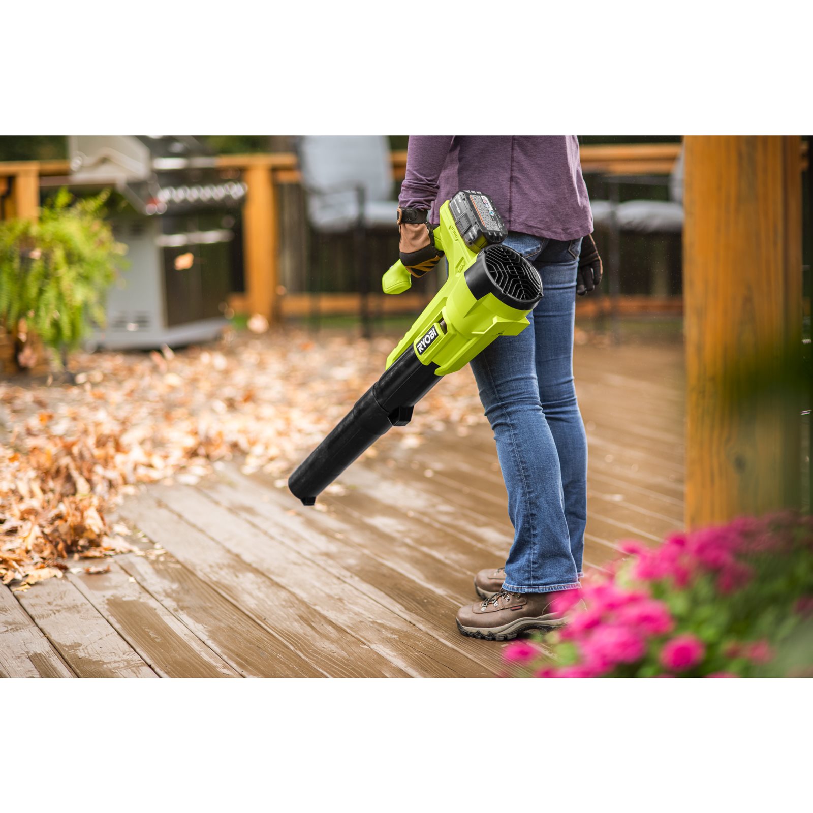 Suflantă 18V ONE+ Ryobi RY18BLA-0 - in utilizare 5