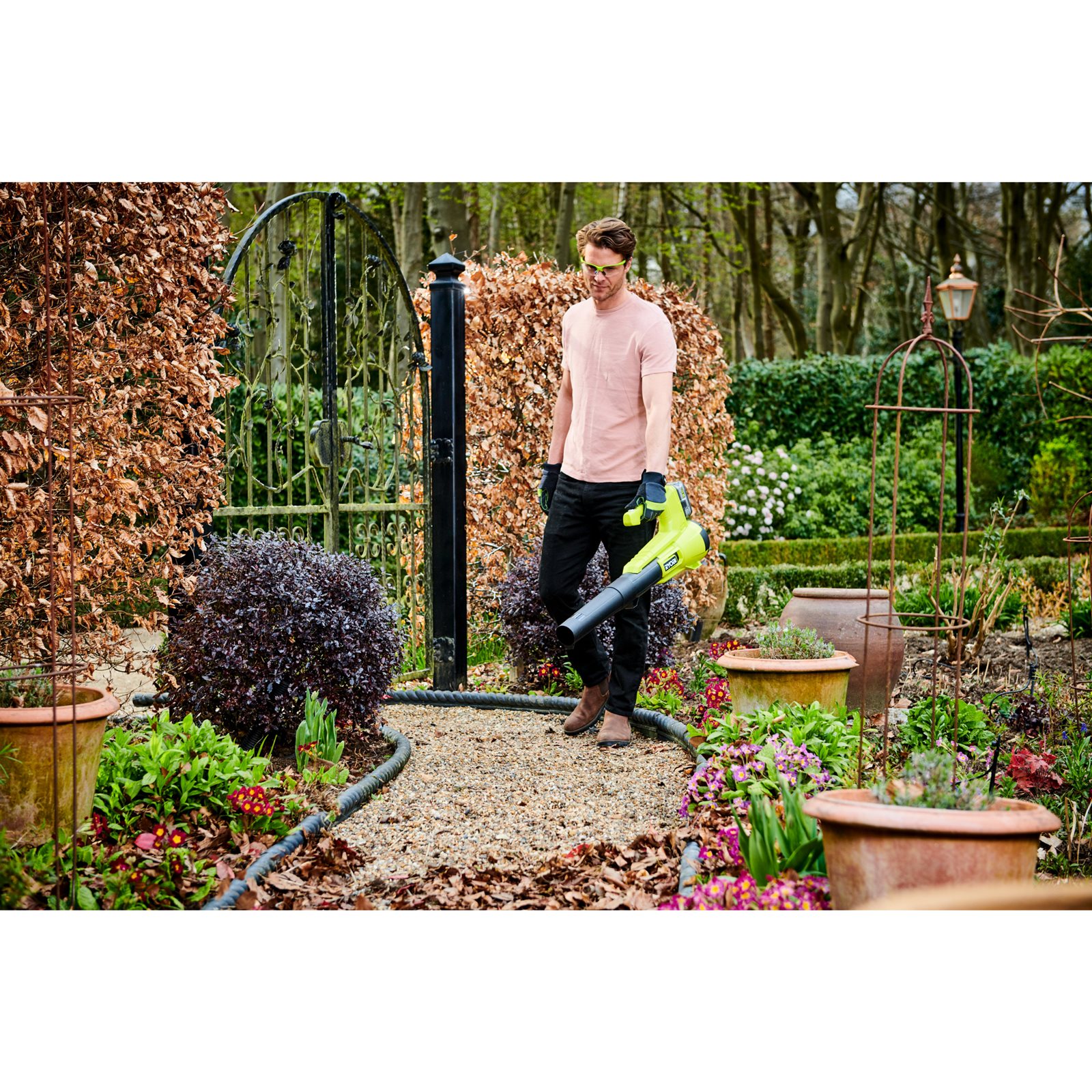 Suflantă 18V ONE+ Ryobi RY18BLA-0 - in utilizare 7