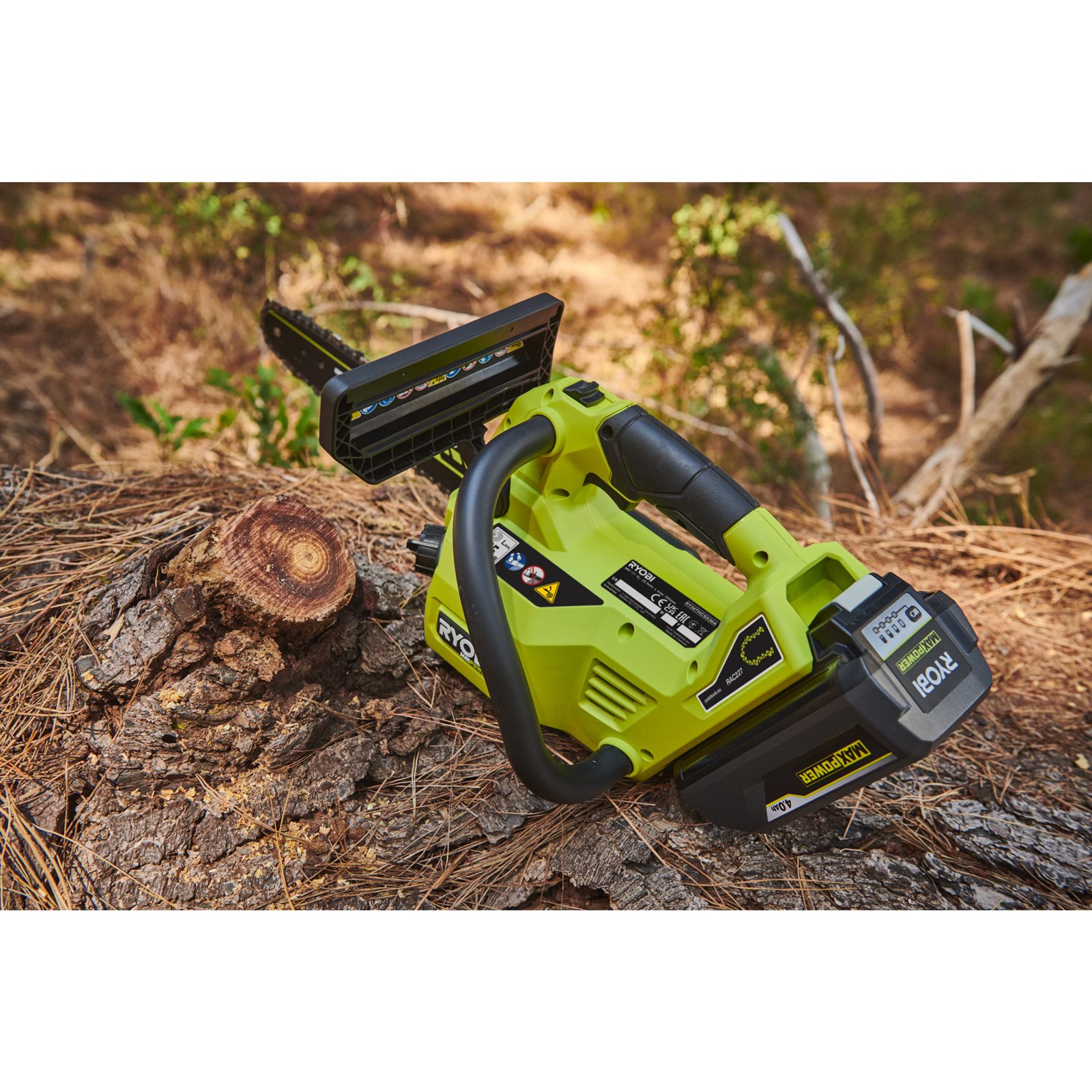 Fierăstraie cu lanț Ryobi RY36THCSX30A-0 - in utilizare 1