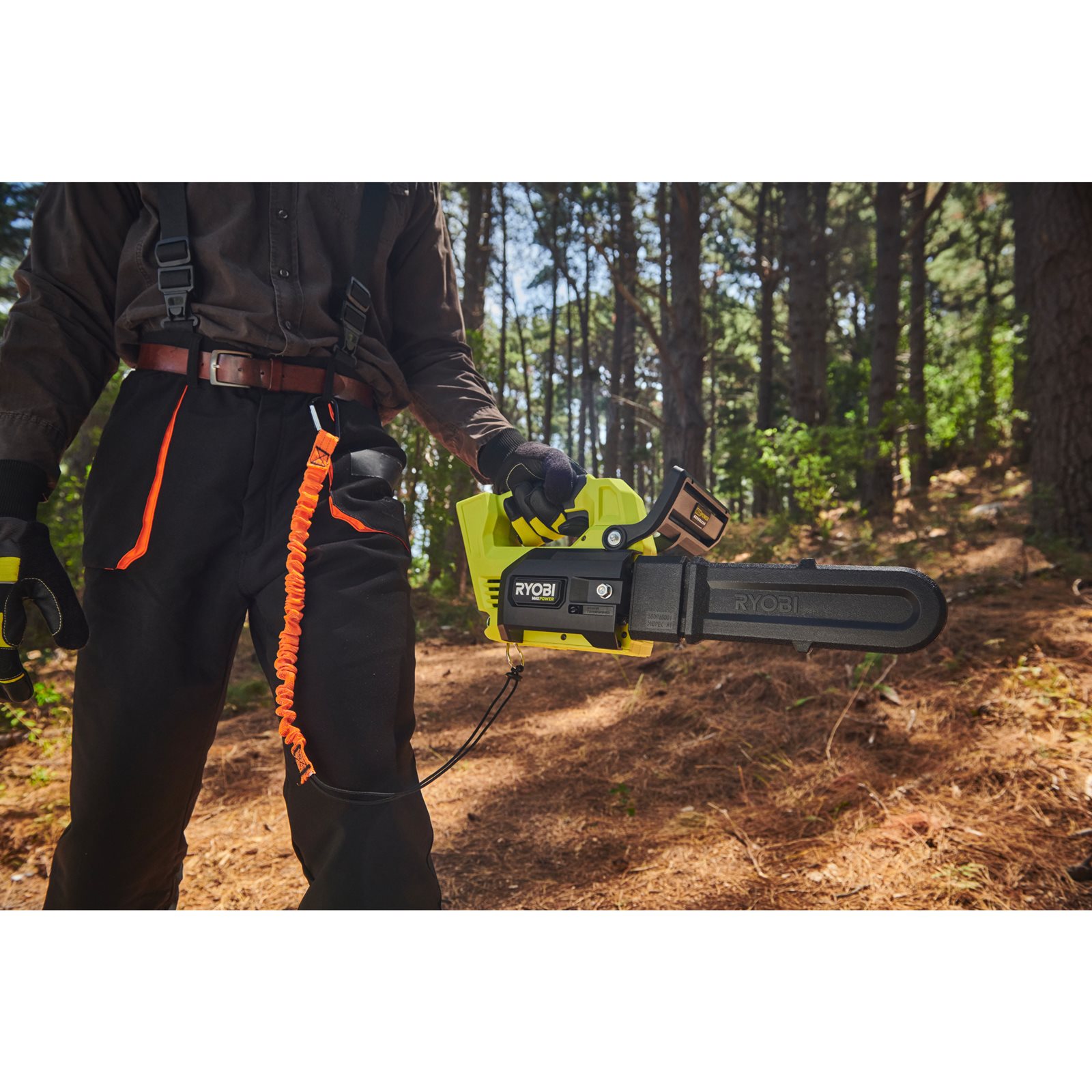 Fierăstraie cu lanț Ryobi RY36THCSX30A-0 - in utilizare 2