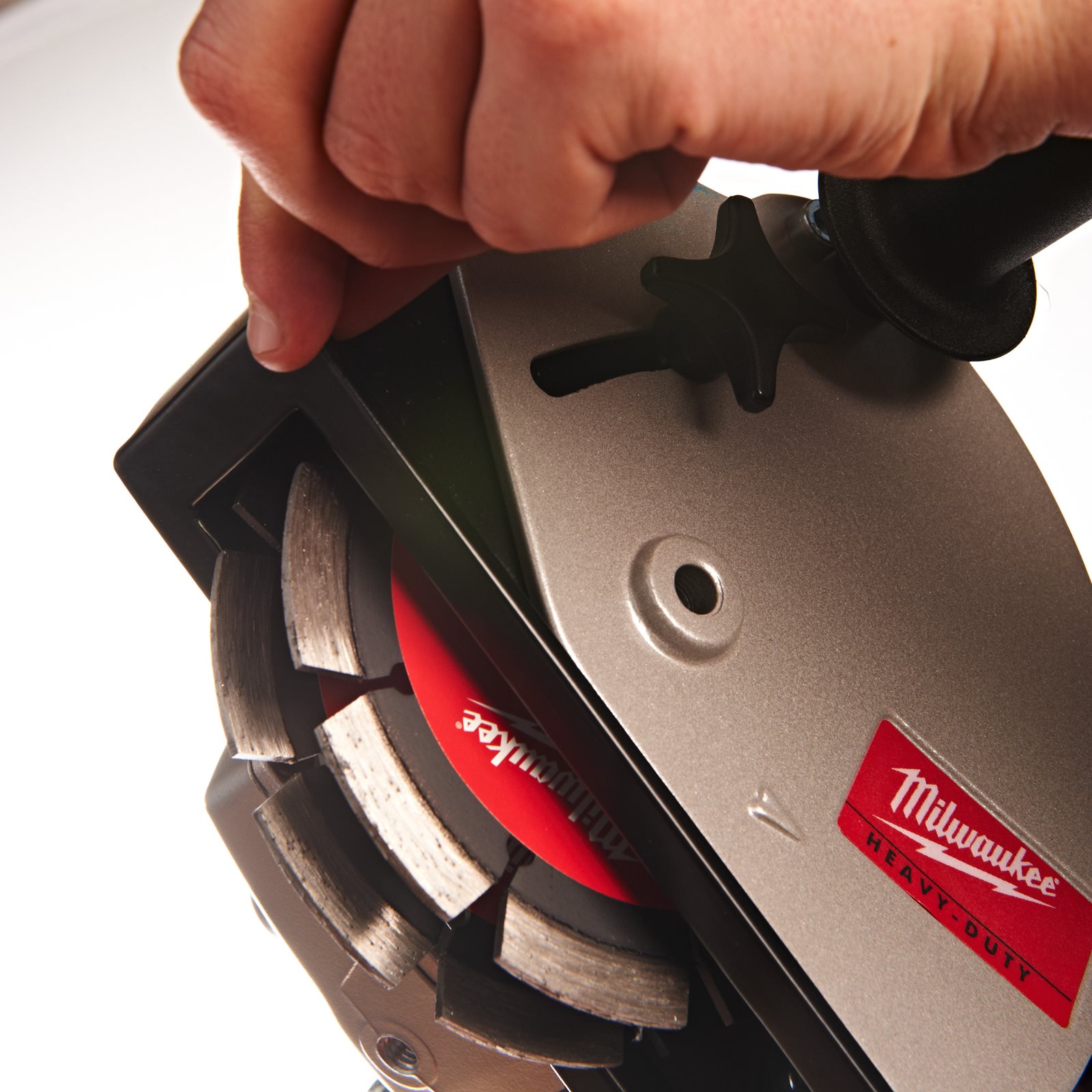 Mașină de frezat caneluri 1500 W, 125 mm (adâncime de tăiere 30 mm) Milwaukee WCE 30 - detaliu 6